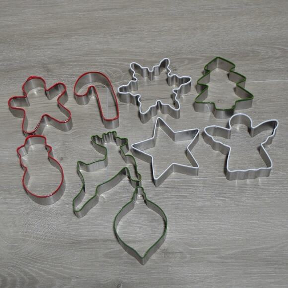 Christmas Cookie Cutters Metal with Rubber Top Set of 9 - Picture 2 of 5